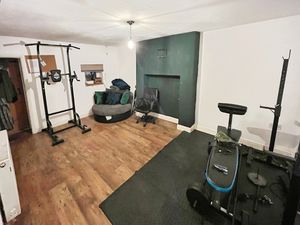 Cellar room 2- click for photo gallery